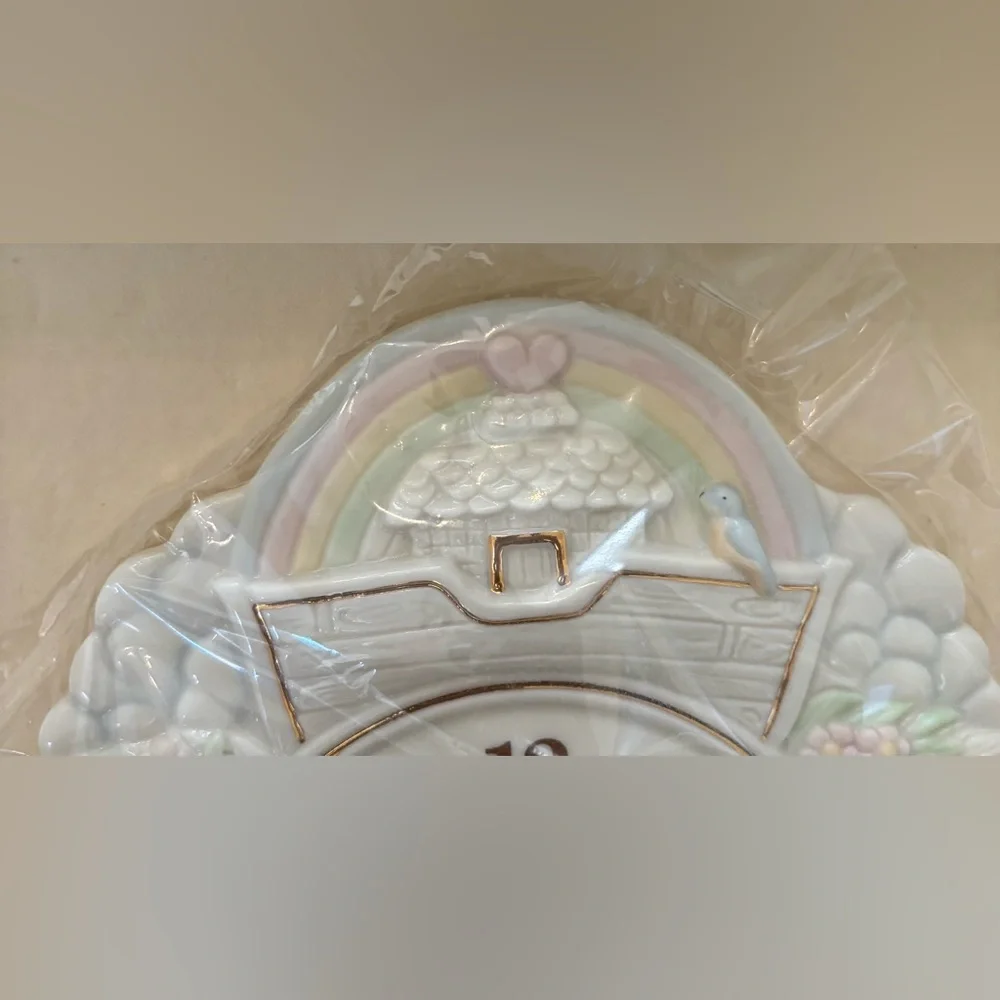 New in box Lenox Noah’s ark wall clock with pendulum porcelain vintage baby gift